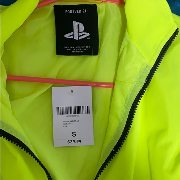 Line green crop jacket - Picture 3 of 4